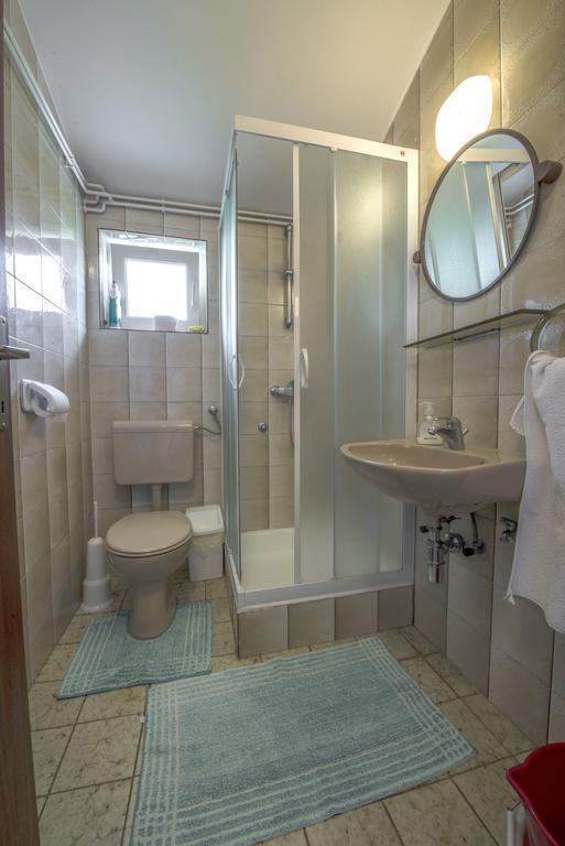 Apartment Anka D Krk Town Eksteriør bilde